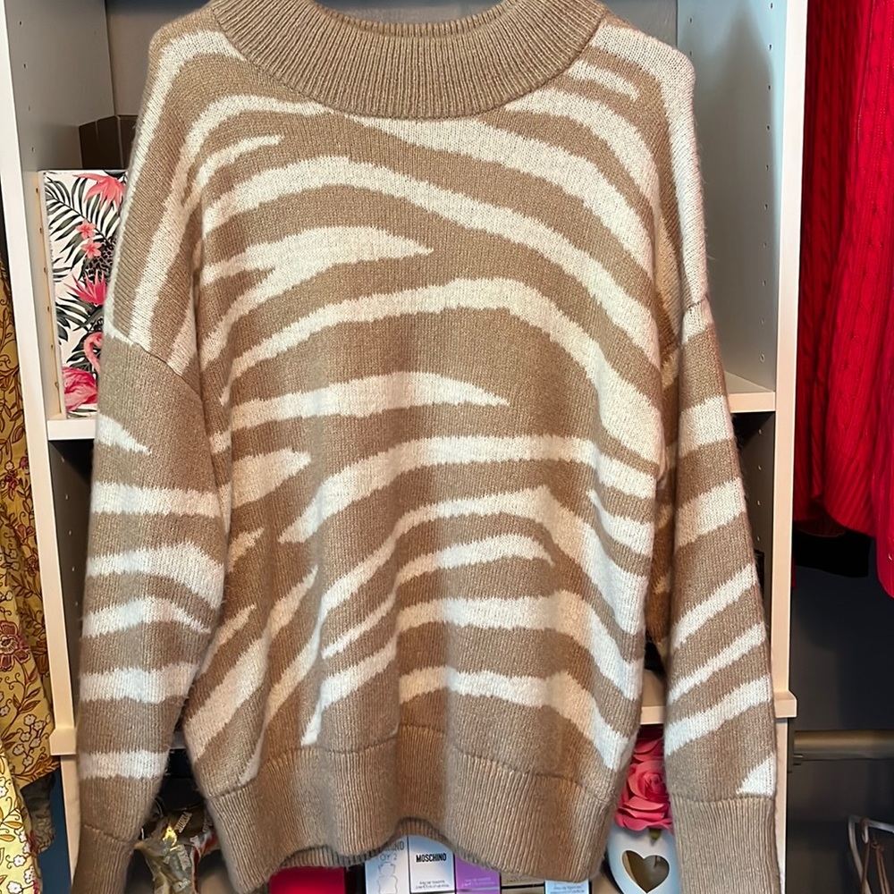 ✨🤍Oversized sweater✨🤍